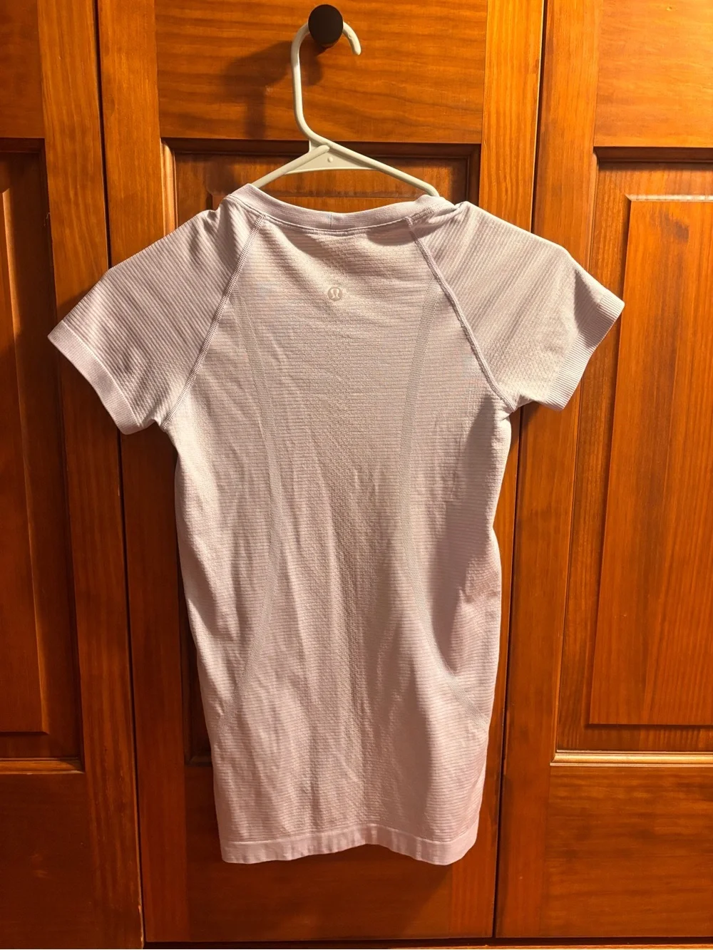 Lululemon Swiftly Tech Short Sleeve Shirt 2.0 - Lilac Smoke - Size 2